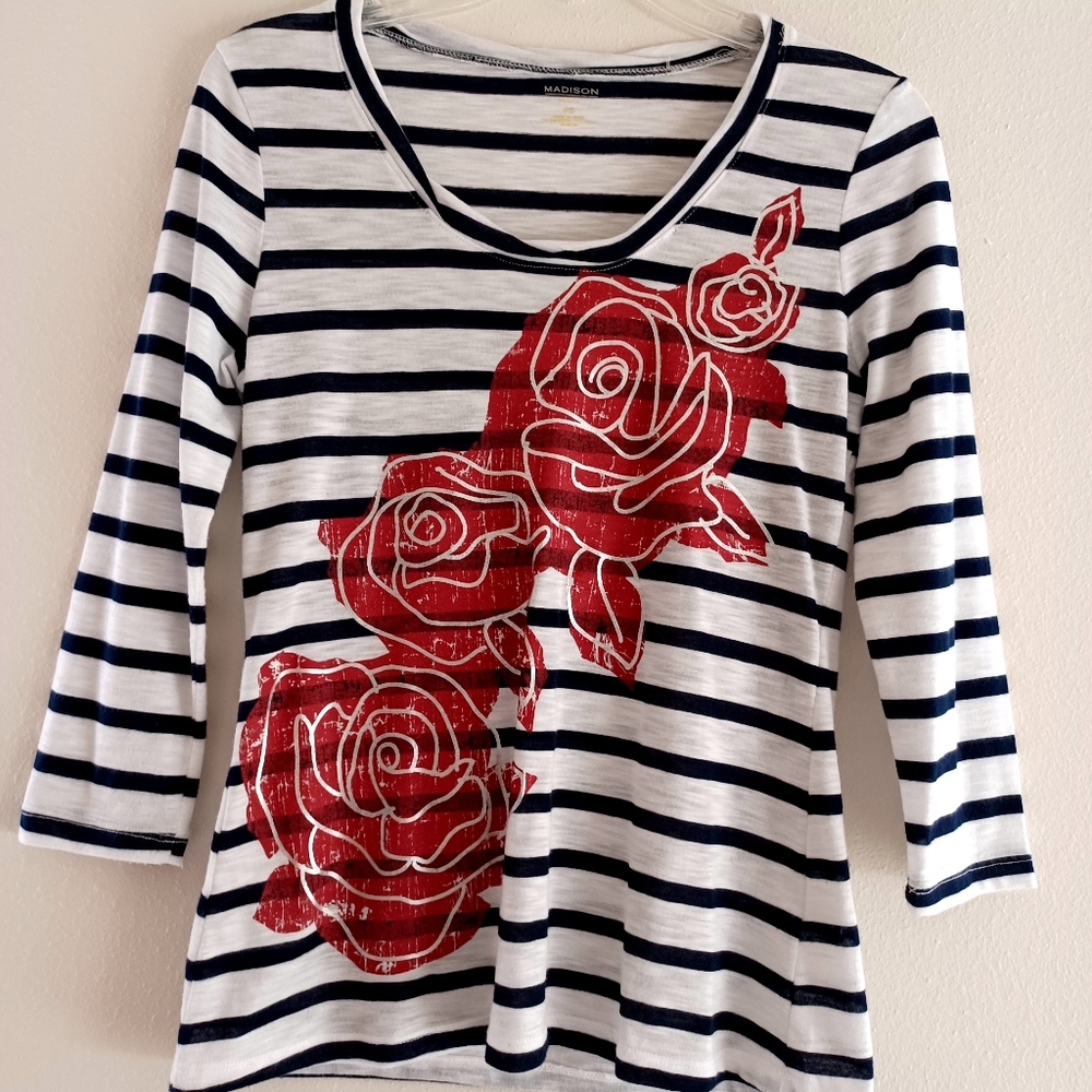 Madison Black and White Striped Top with Red Rose Design, Size Sp - Picture 3 of 12